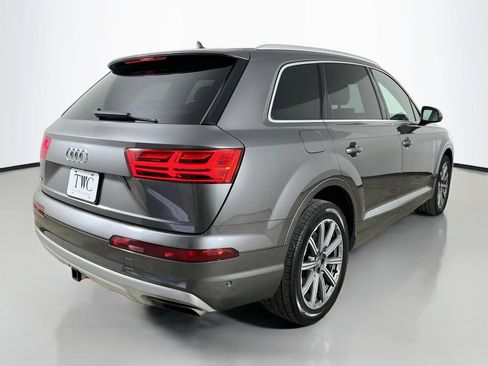 Used 2019 Audi Q7 3.0T Premium Plus w/ Premium Plus Package AWD/4WD image 5