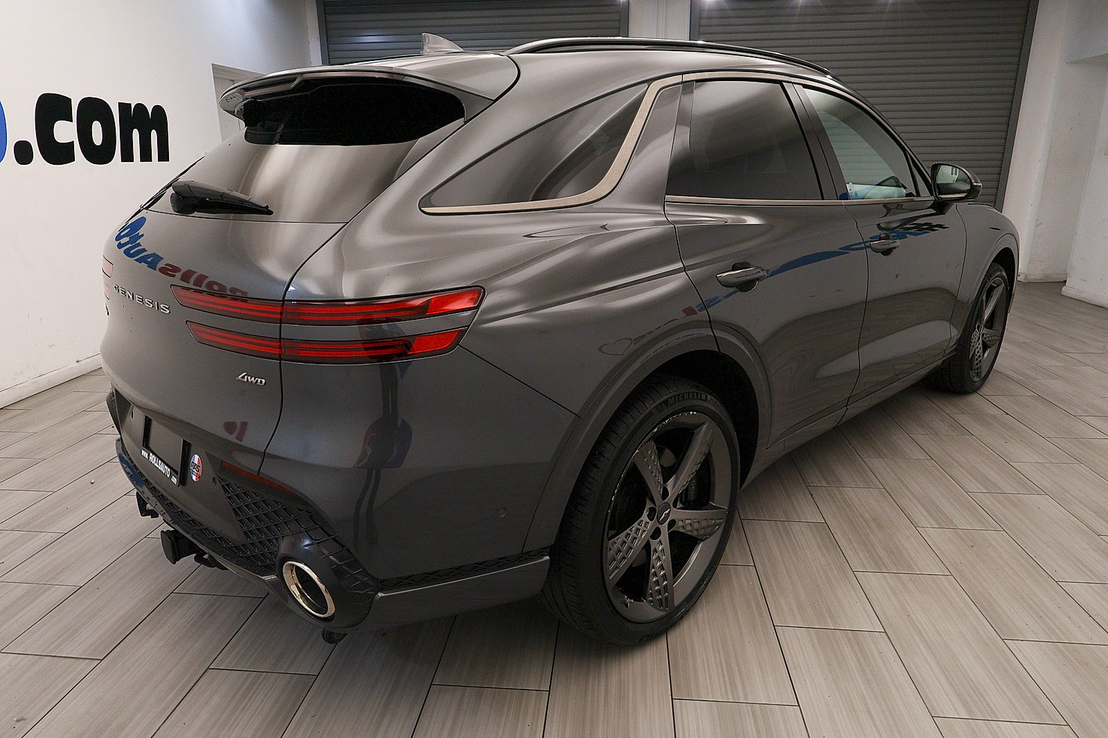 Used 2023 Genesis GV70 2.5T w/ Sport Prestige Package AWD/4WD image 5
