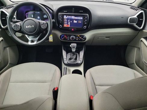 Used 2023 Kia Soul LX FWD image 22
