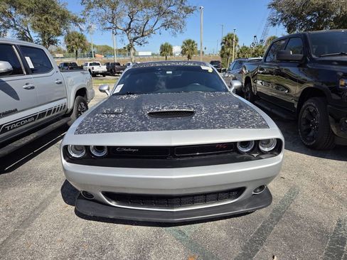 Used 2021 Dodge Challenger R/T Scat Pack w/ Driver Convenience Group image 2