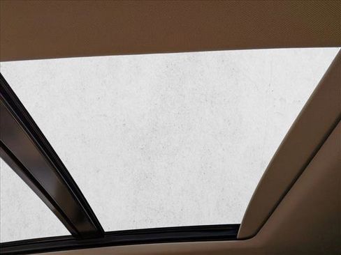 Certified 2023 Acura MDX FWD w/ Technology Package image 22