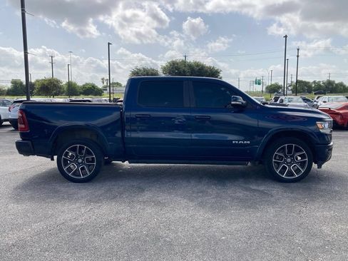 Used 2019 RAM 1500 Laramie AWD/4WD image 4