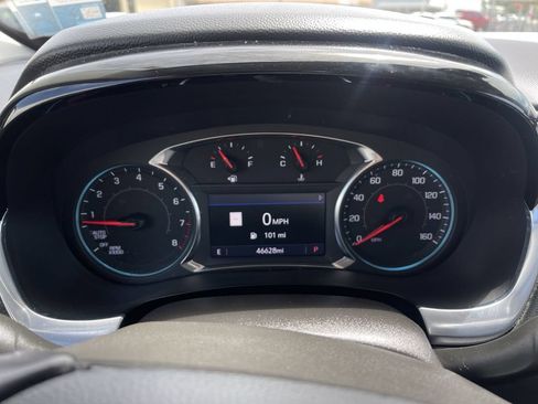Used 2021 Chevrolet Traverse Premier w/ Redline Edition AWD/4WD image 11