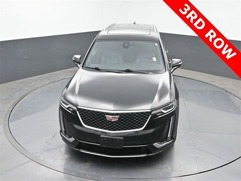 Used 2024 Cadillac XT6 Premium Luxury image 32