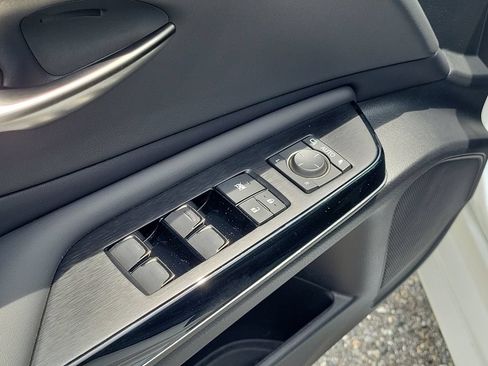 Used 2025 Lexus ES 350 Ultra Luxury w/ Accessory Package (Z1) FWD image 23