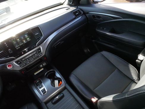 Certified 2023 Honda Passport EX-L image 11