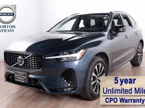 Certified 2025 Volvo XC60 B5 Plus image 1
