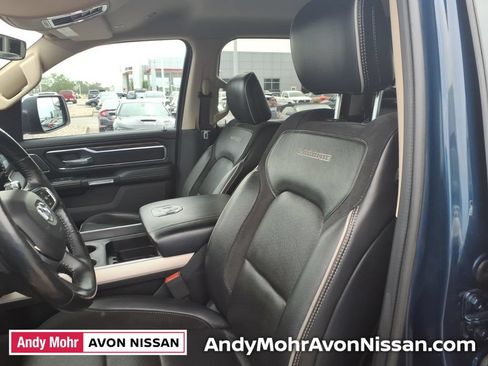 Used 2019 RAM 1500 Laramie AWD/4WD image 16