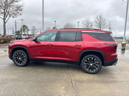 New 2026 Chevrolet Traverse LT w/ Sun and Wheel Package image 7