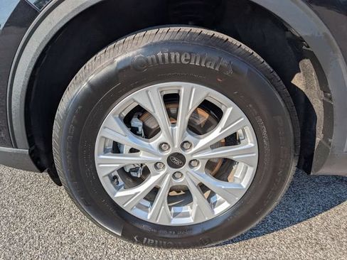 Used 2025 Ford Escape Active AWD/4WD image 11