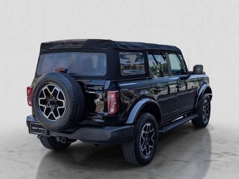 Used 2022 Ford Bronco Outer Banks AWD/4WD image 7