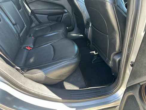 Used 2019 Jeep Compass Limited w/ Safety & Security Group image 16