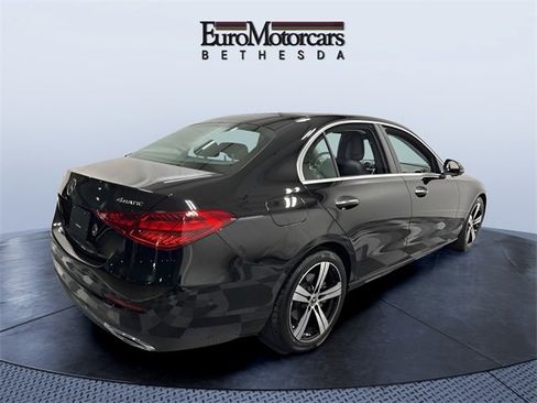 Used 2025 Mercedes-Benz C 300 4MATIC Sedan image 5