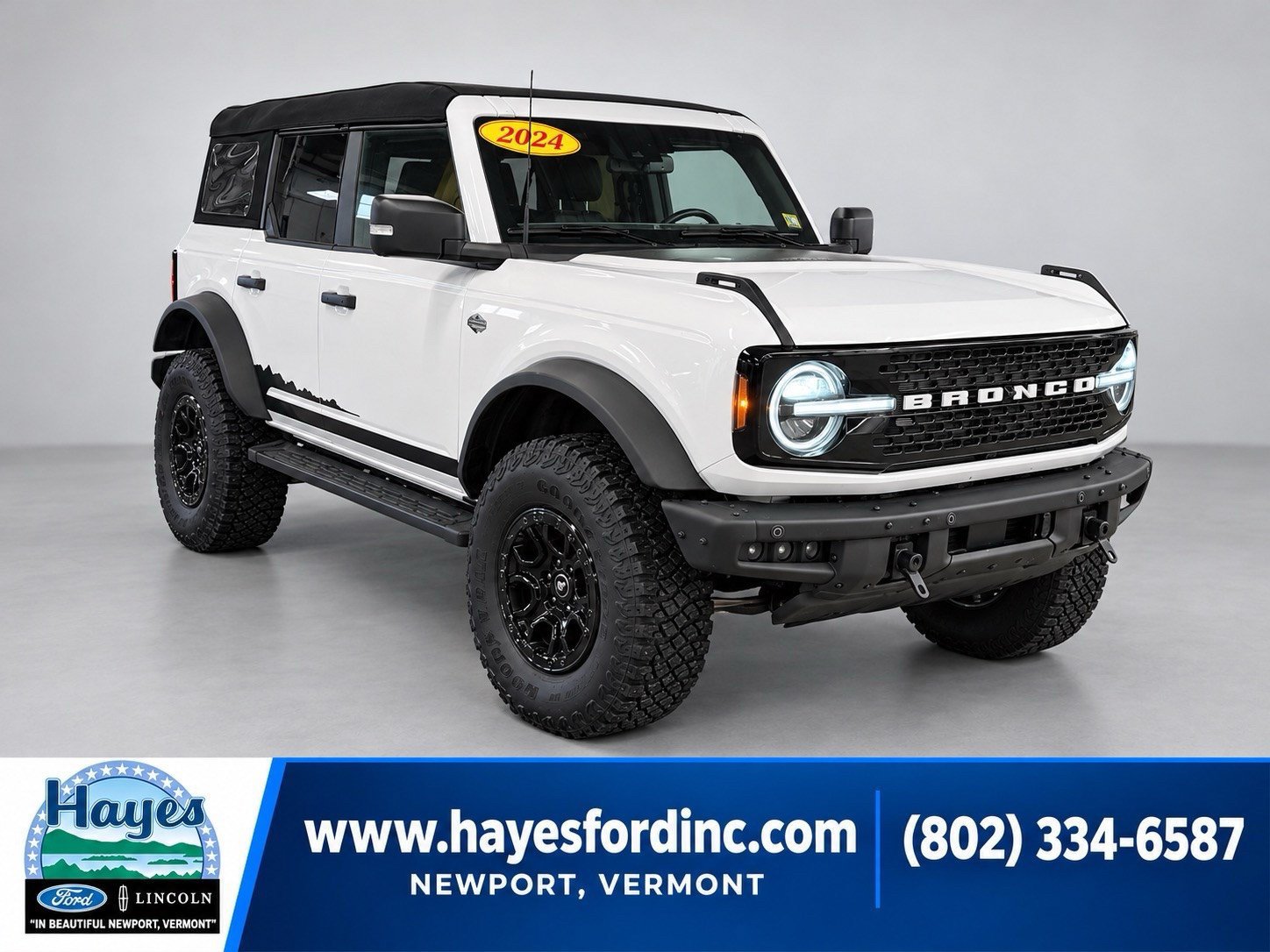 Used 2024 Ford Bronco Wildtrak AWD/4WD image 3