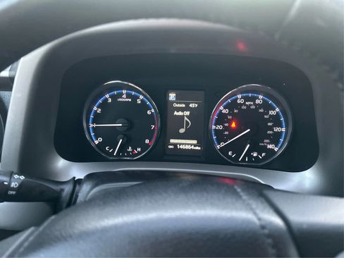 Used 2016 Toyota RAV4 XLE image 18