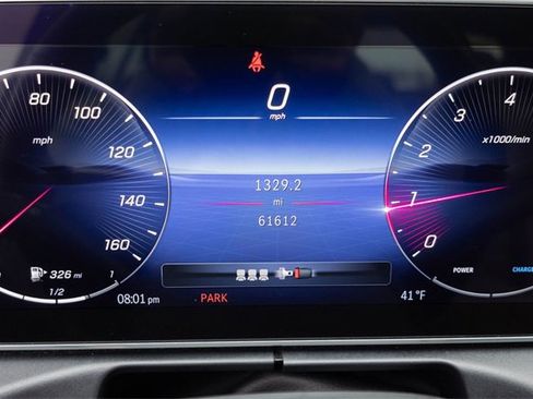 Used 2023 Mercedes-Benz C 300 4MATIC Sedan image 3