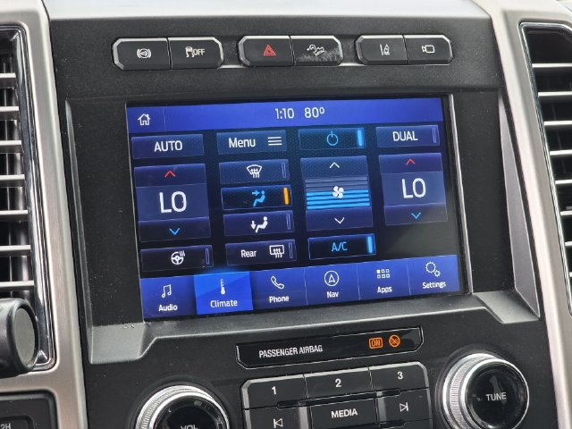 Used 2020 Ford F250 Platinum w/ FX4 Off-Road Package AWD/4WD image 9