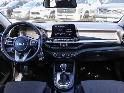 Used 2023 Kia Forte LXS FWD image 13