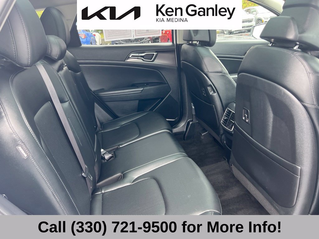 Certified 2025 Kia Sportage EX w/ Premium Package AWD/4WD image 56