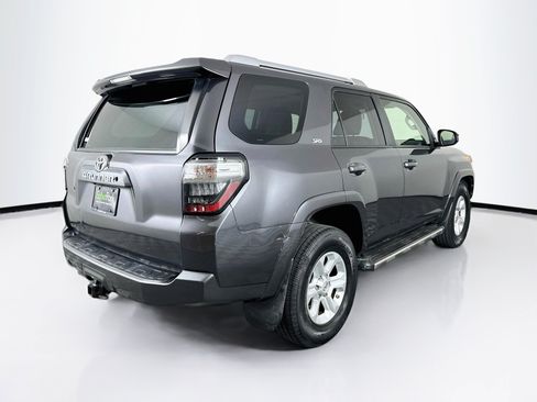 Used 2015 Toyota 4Runner SR5 RWD image 9