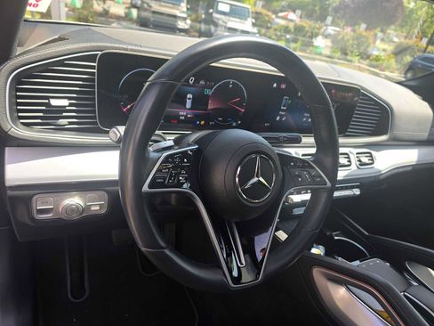 Certified 2024 Mercedes-Benz GLS 450 4MATIC image 27