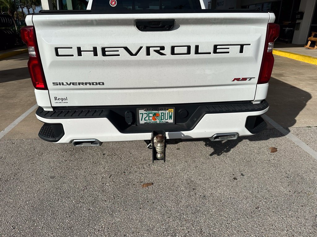 Used 2023 Chevrolet Silverado 1500 RST w/ Convenience Package II AWD/4WD image 5