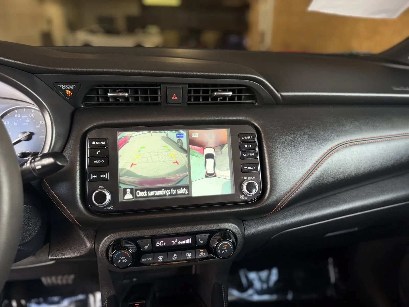 Used 2023 Nissan Kicks SR w/ SR Premium Package FWD image 31