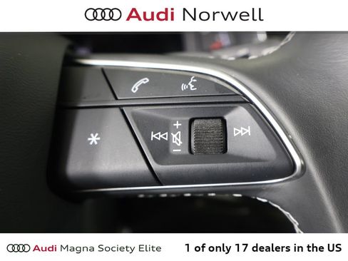 Used 2025 Audi Q8 Premium Plus w/ Premium Plus Package AWD/4WD image 30