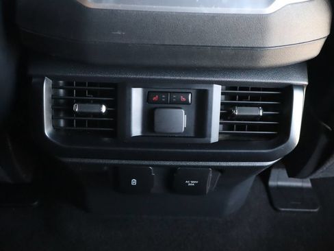 Used 2025 Ford F150 Raptor AWD/4WD image 31