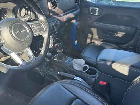 Used 2021 Jeep Wrangler Unlimited Sahara w/ Dual Top Group image 26