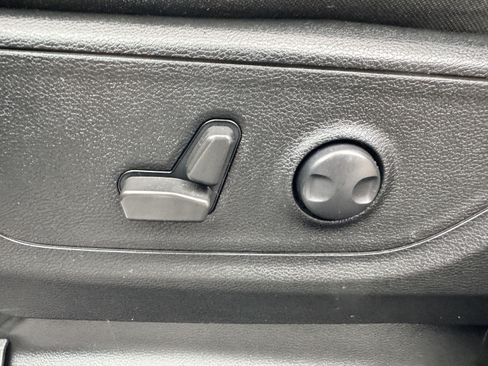Used 2022 RAM 1500 Big Horn AWD/4WD image 19