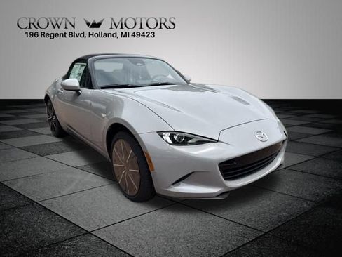 New 2026 MAZDA MX-5 Miata Grand Touring RWD image 1