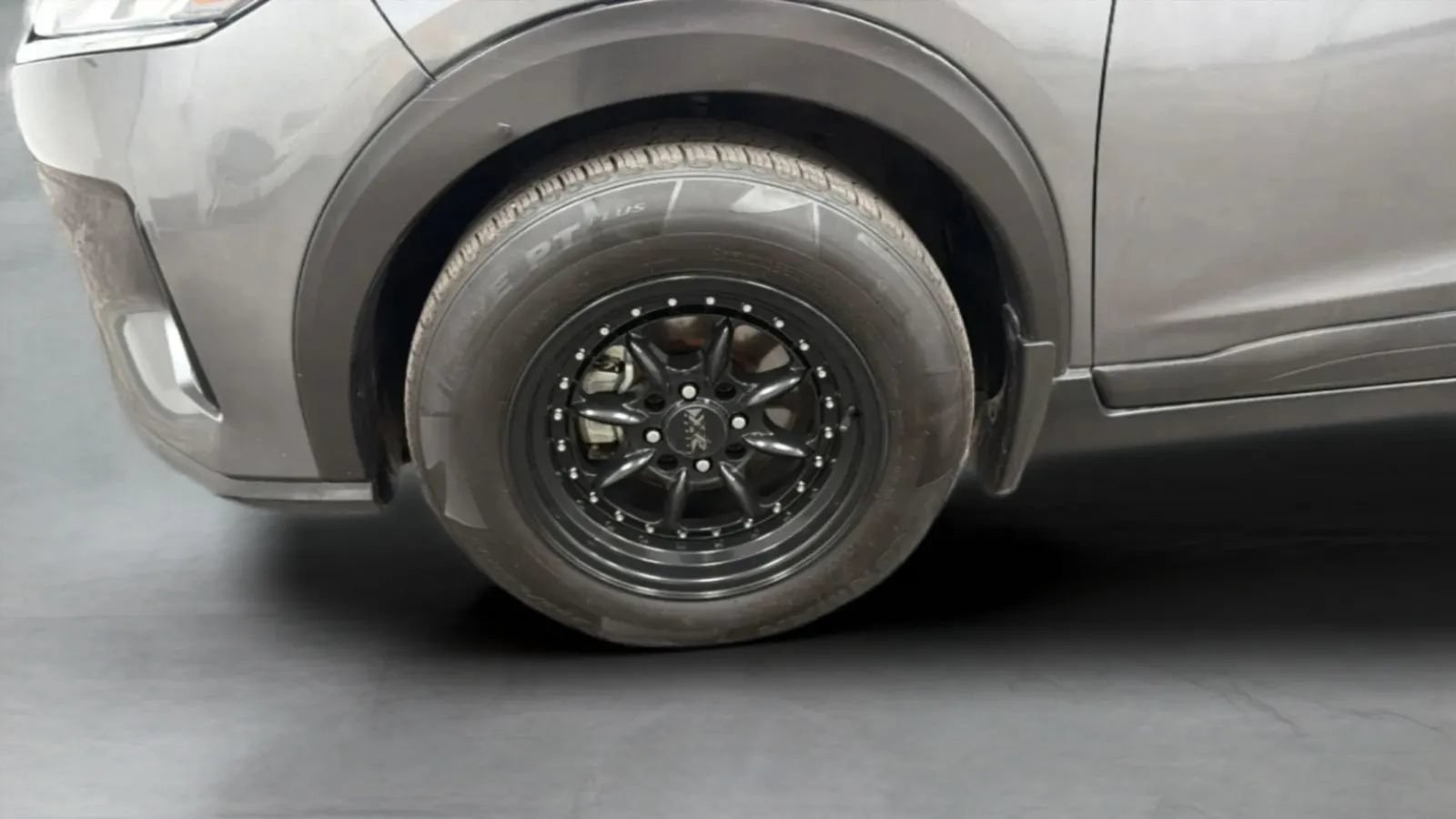 Used 2024 Nissan Kicks S FWD image 29