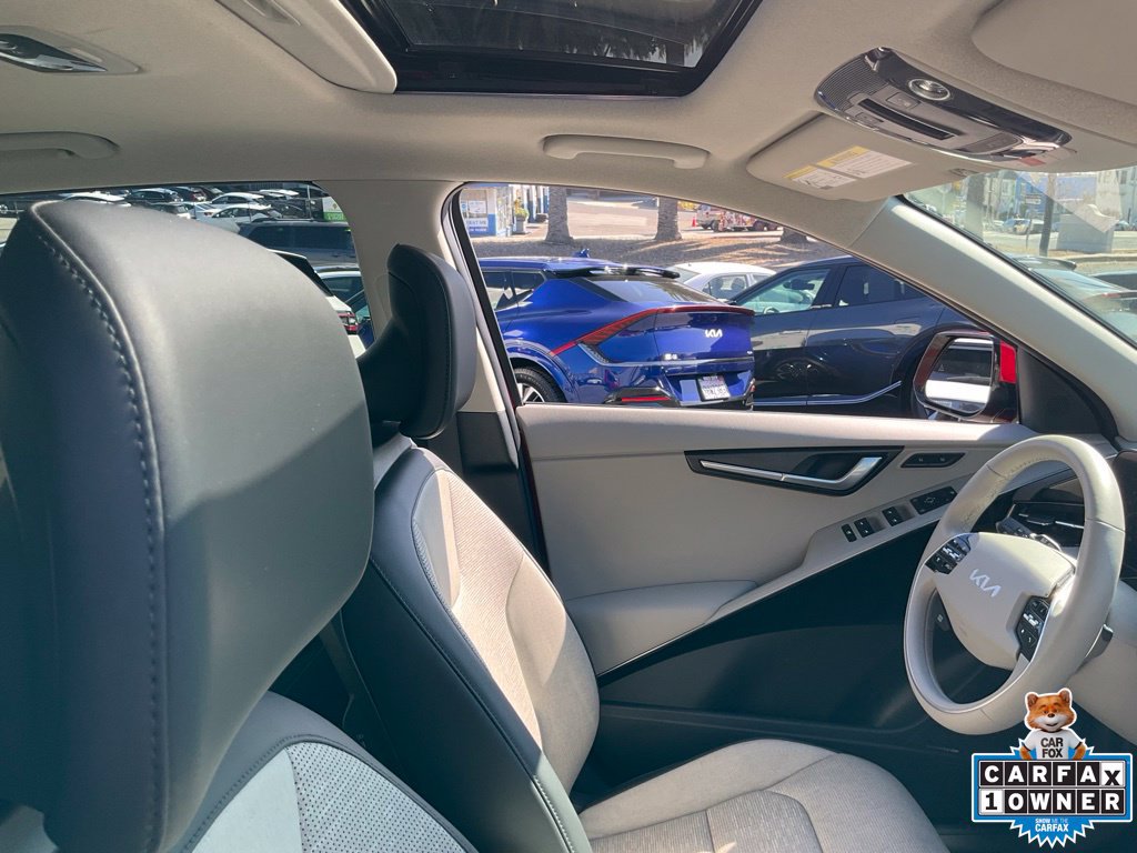 Used 2023 Kia Niro Wave FWD image 65