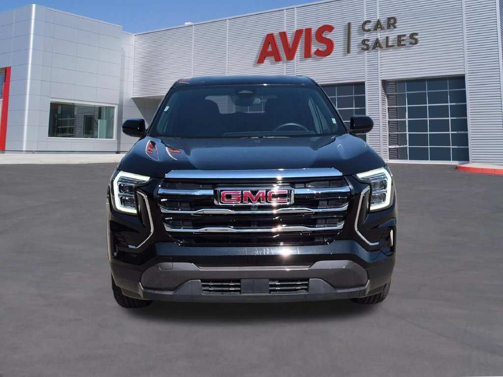 Used 2026 GMC Terrain Elevation FWD image 2