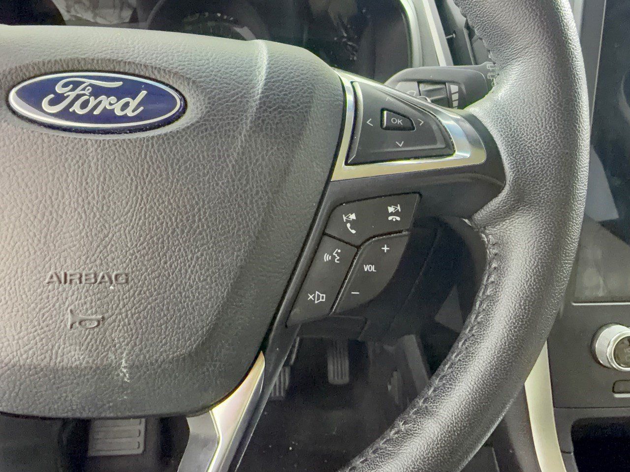 Used 2022 Ford Edge SEL w/ Convenience Package AWD/4WD image 18