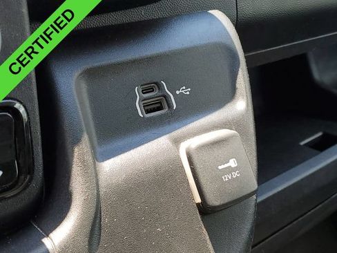Used 2023 RAM ProMaster 2500 FWD image 18