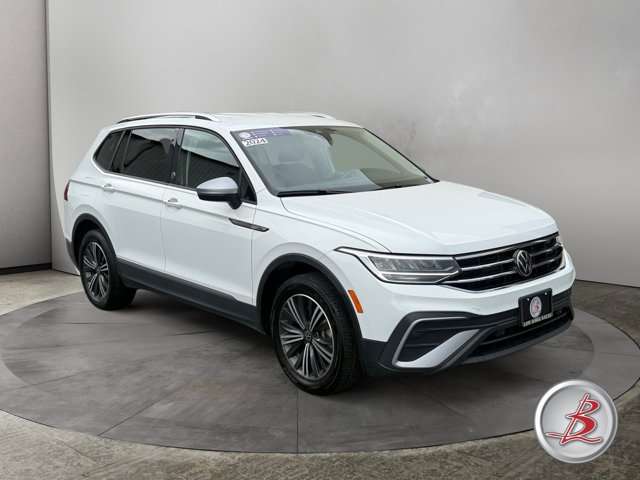 Used 2024 Volkswagen Tiguan Wolfsburg Edition AWD/4WD image 1
