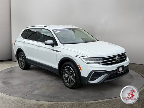 Used 2024 Volkswagen Tiguan Wolfsburg Edition AWD/4WD image 1