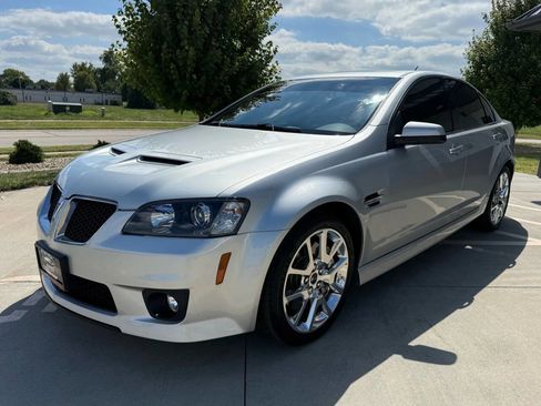 Used 2009 Pontiac G8 GXP image 8