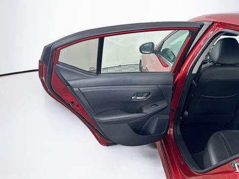Used 2023 Nissan Sentra SR w/ Electronics Package FWD image 26