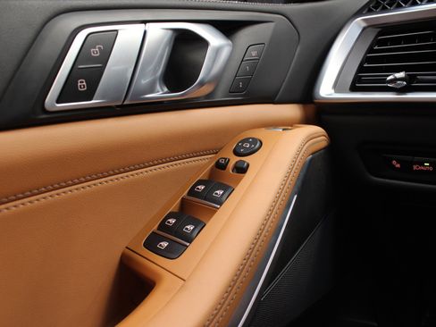 Used 2024 BMW X5 sDrive40i image 36