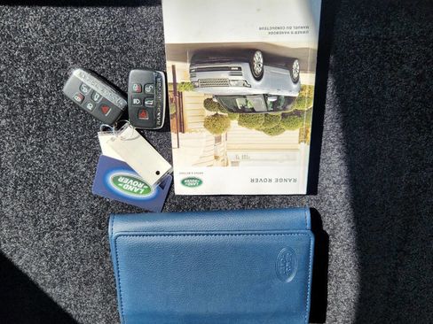 Used 2017 Land Rover Range Rover Supercharged image 19