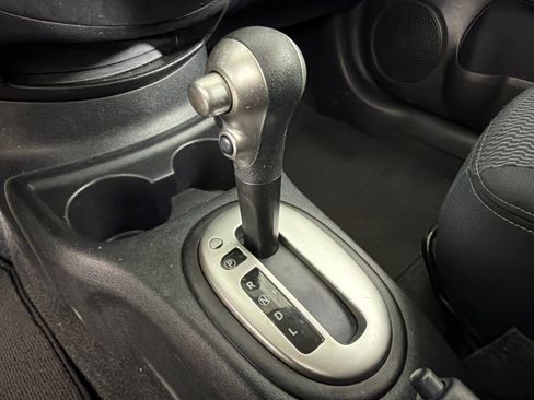 Used 2016 Nissan Versa Note SV FWD image 30