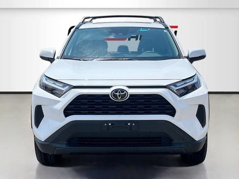 Used 2025 Toyota RAV4 XLE w/ Convenience Package AWD/4WD image 2