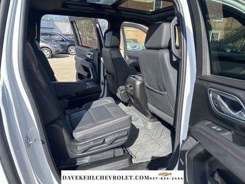 Used 2023 Chevrolet Suburban RST w/ Luxury Package image 25