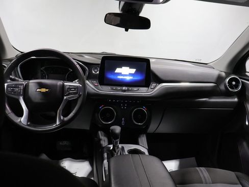 Used 2023 Chevrolet Blazer LT image 17