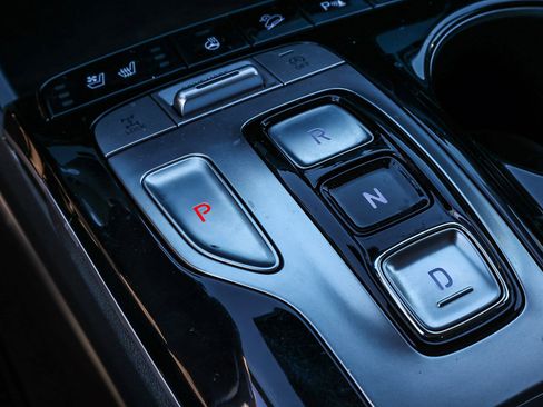 Used 2022 Hyundai Tucson Limited image 24