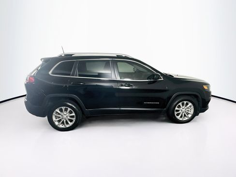 Used 2019 Jeep Cherokee Latitude w/ Popular Appearance Group FWD image 10