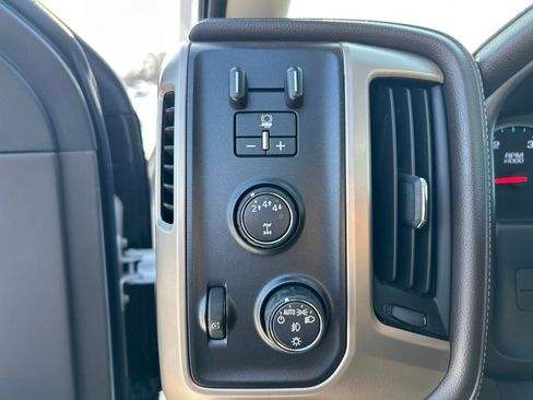 Used 2019 GMC Sierra 3500 Denali w/ Duramax Plus Package image 8